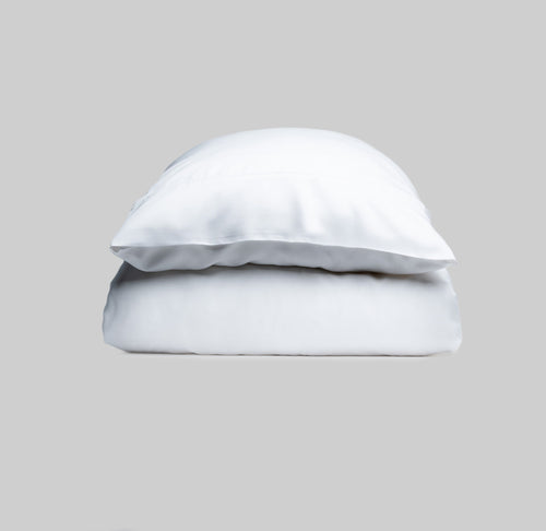 komplet bambusove posteljnine v beli barvi